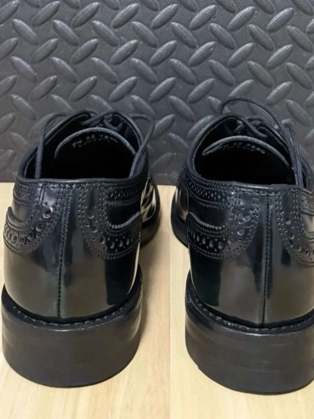 Allen Edmonds Strandmok Cap Toe Oxfords Dainite Sole Black Green Mens Size 7.5